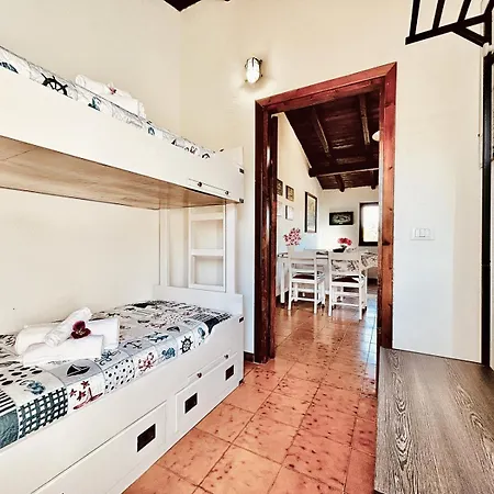 Holiday home White I Caprifogli *