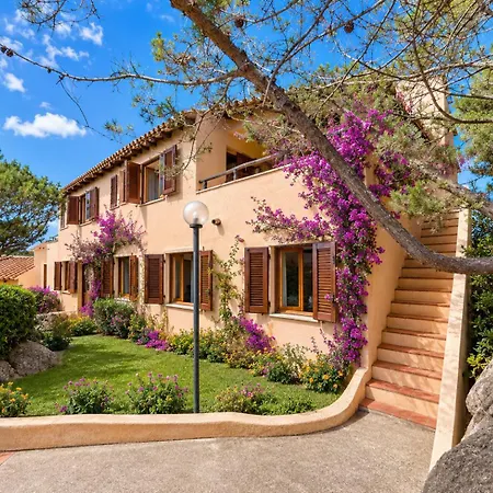 I Caprifogli Two-bedroom House 400m From The * Baja Sardinia